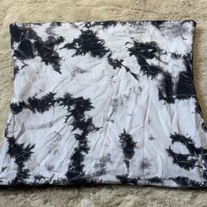 Charlotte Russe Monochrome Tie-Dye Tube Top